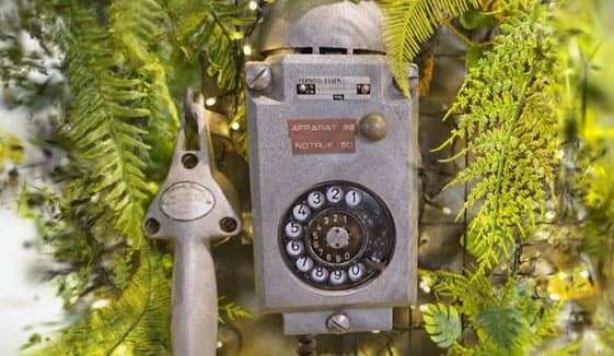 Gaussian Splatting Model 3D stary telefon